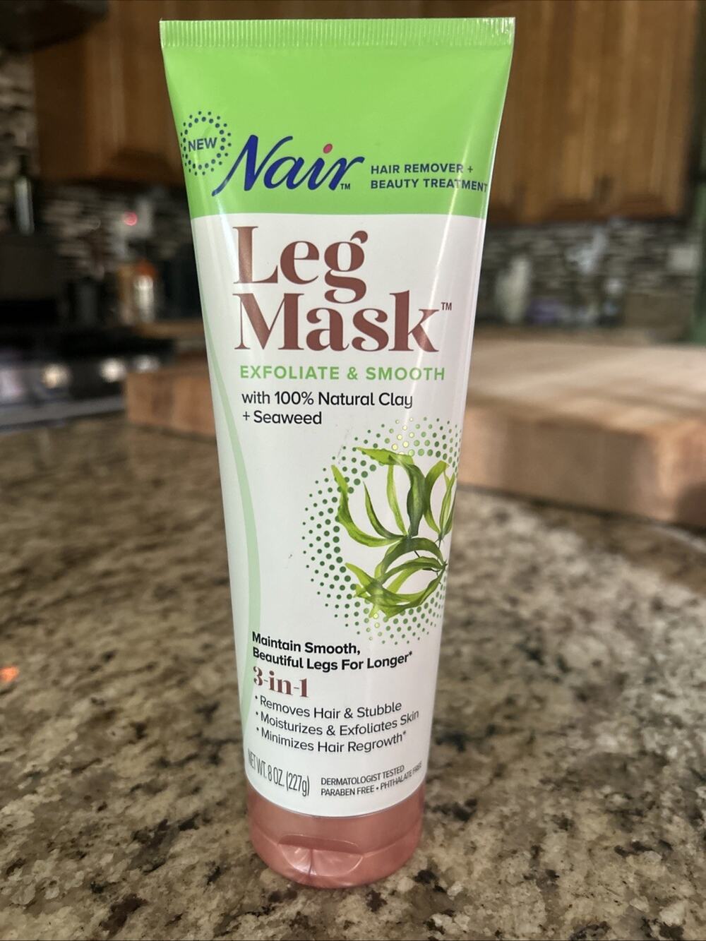 Nair • 3-in-1 Leg Mask • Removes, Moisturizes & Minimizes Hair 8 oz / 227g clay